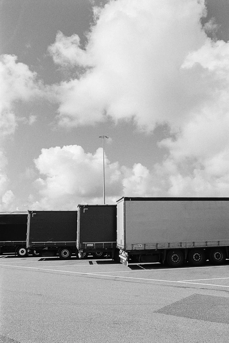 Langeland Series 01 RevueSC4 IlfordHP5plus D76 Can 005