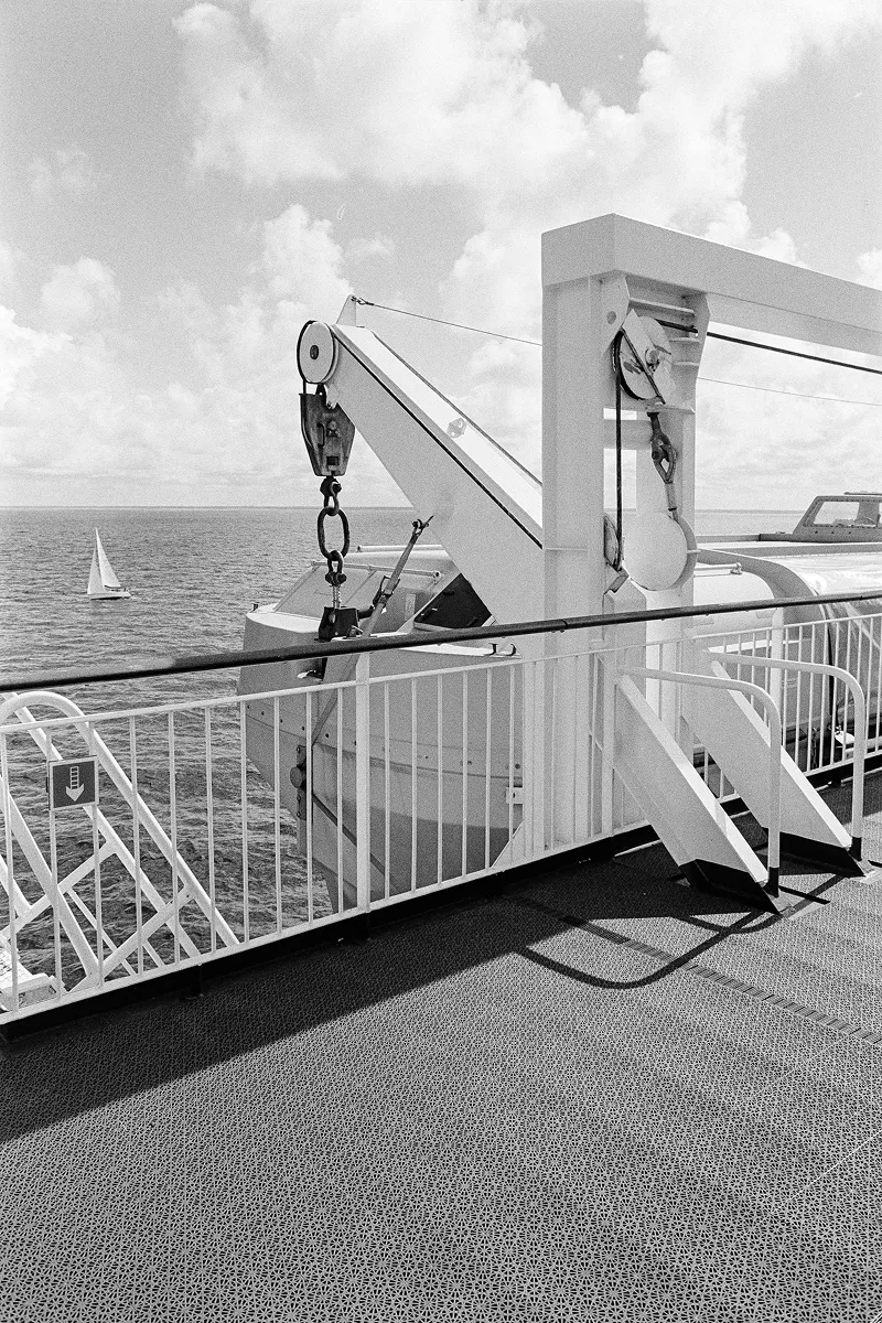 Langeland Series 01 RevueSC4 IlfordHP5plus D76 Can 005