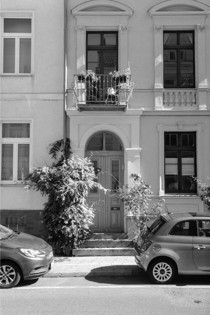 Schwerin Exa1b Kentmere100 Adonal
