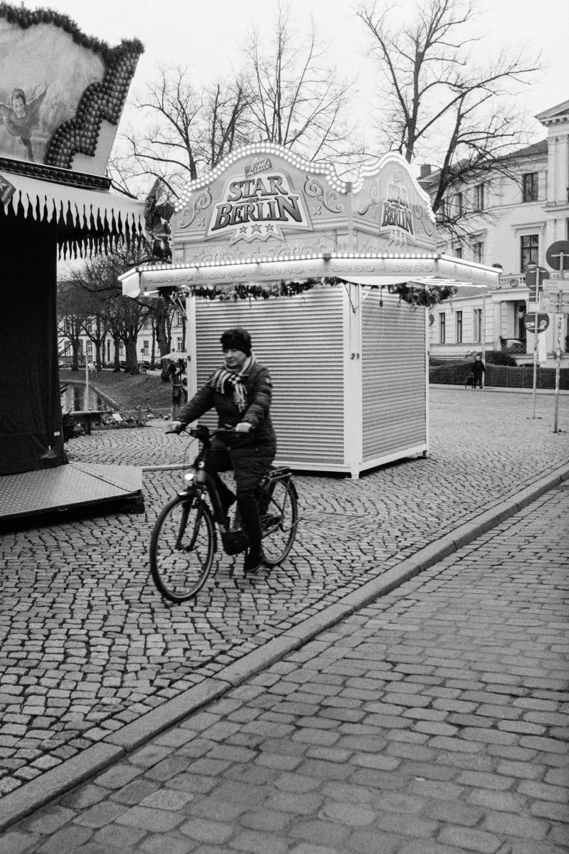 Schwerin Exa1b Kentmere400 XT3 Can 011